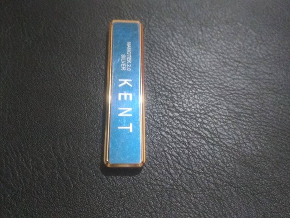 Зажигалка продается