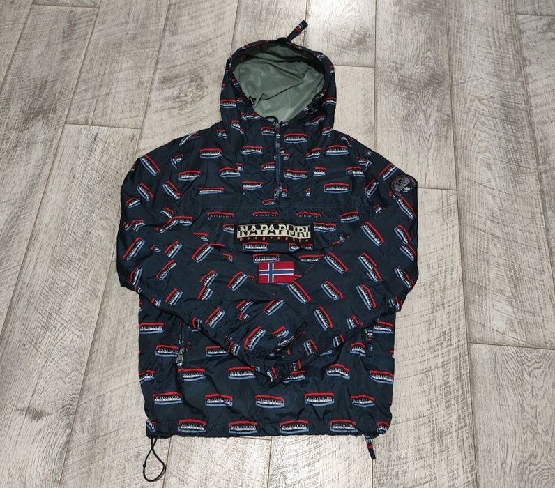 Ветровка напапири napapijri