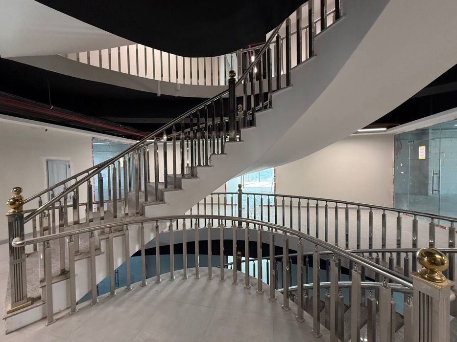 Аренда Под Офис Новостройка “ZARAFSHAN CITY” 16 этаж, 87м2.Идет ремонт