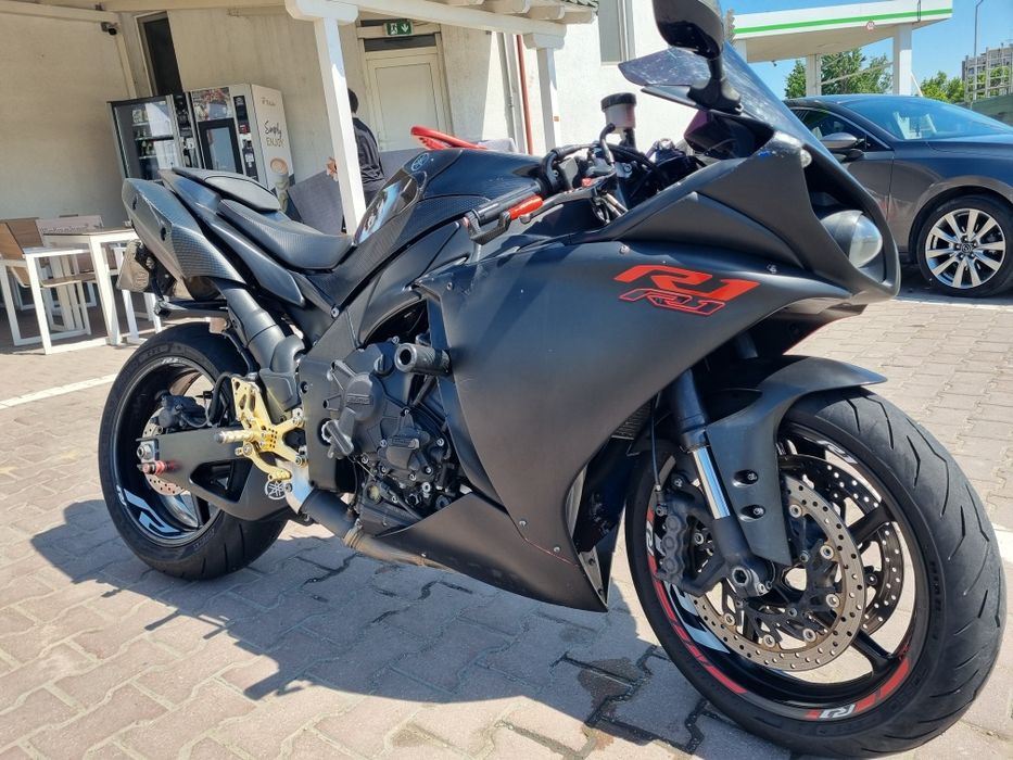 Yamaha  R1 big bang