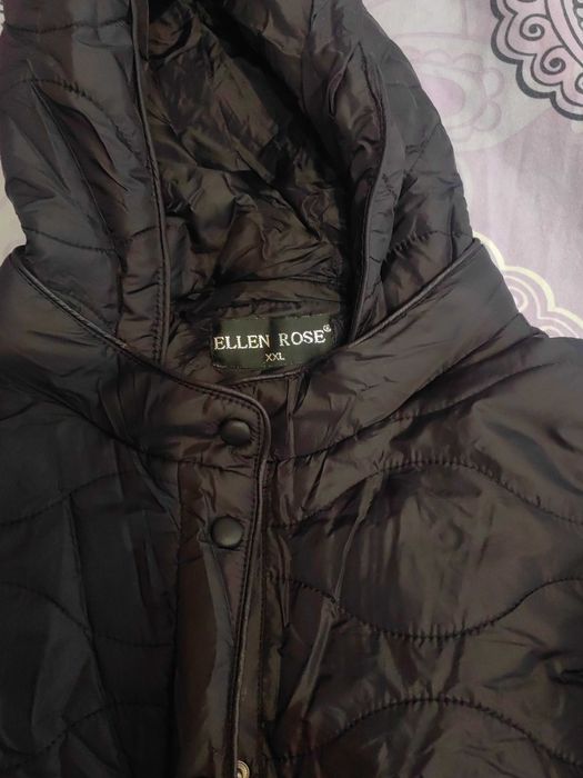 Продавам черно есенно яке