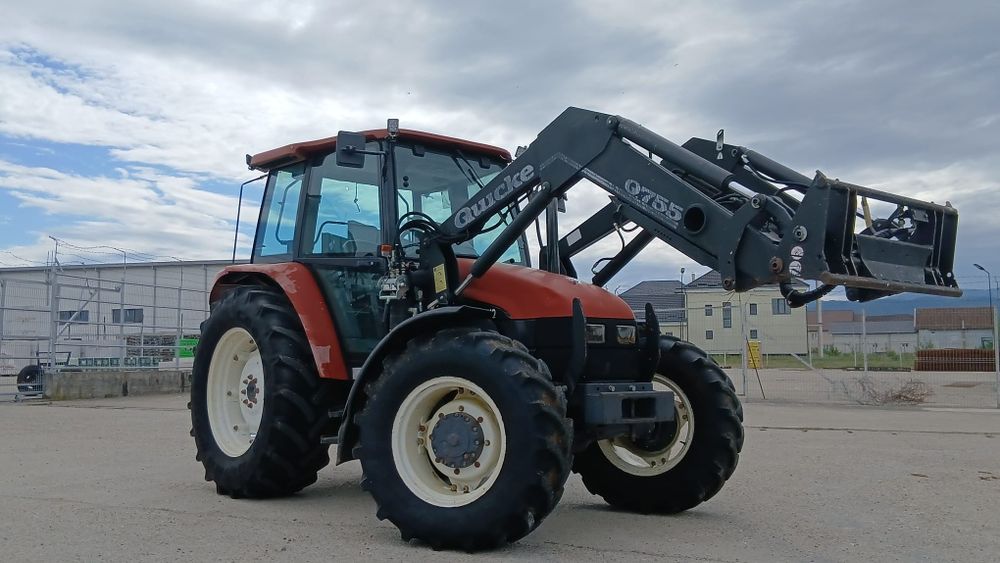 Tractor New Holland L95 cu incarcator anul 99