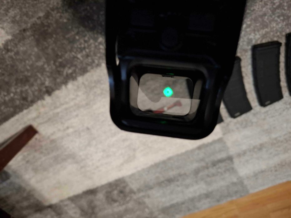 Airsoft реплика Novritsch SSR4 Gen 1 + 4 Пълнителя Батерия и Бързомер