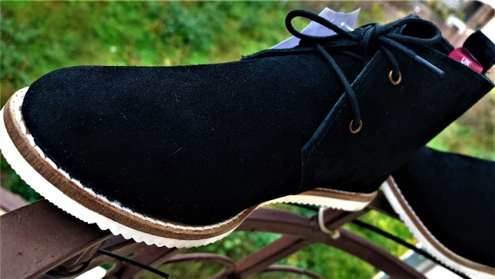 Botine CARLTON LONDON, piele de culoare neagra