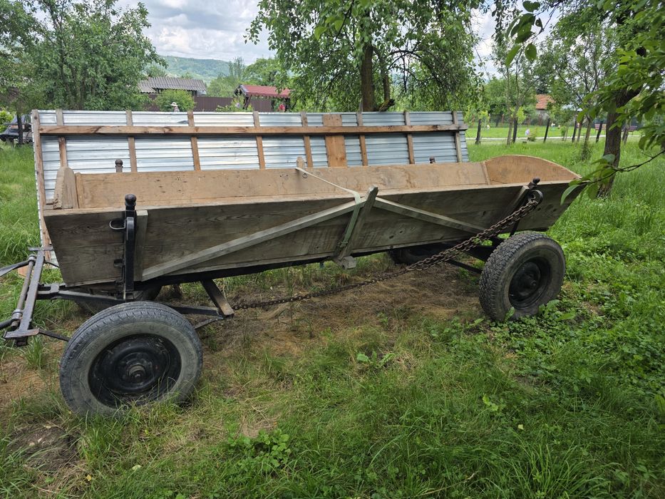 Vand caruta tractor