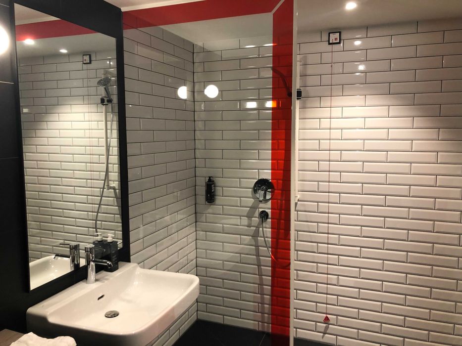 Вътрешни ремонти - бани, кухни, цялостно завършване до ключ