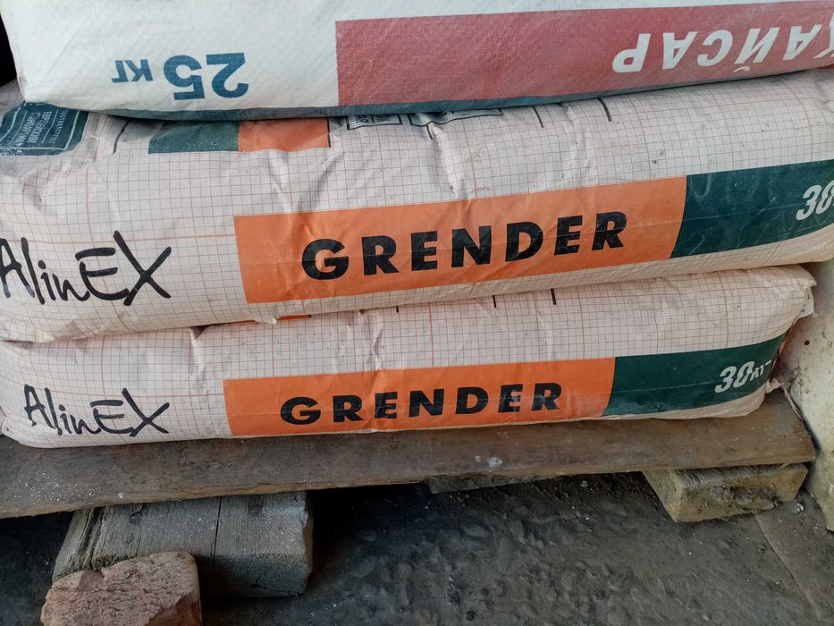 шпатлевка кайсар, грендер, рубероид,галтели после ремонта