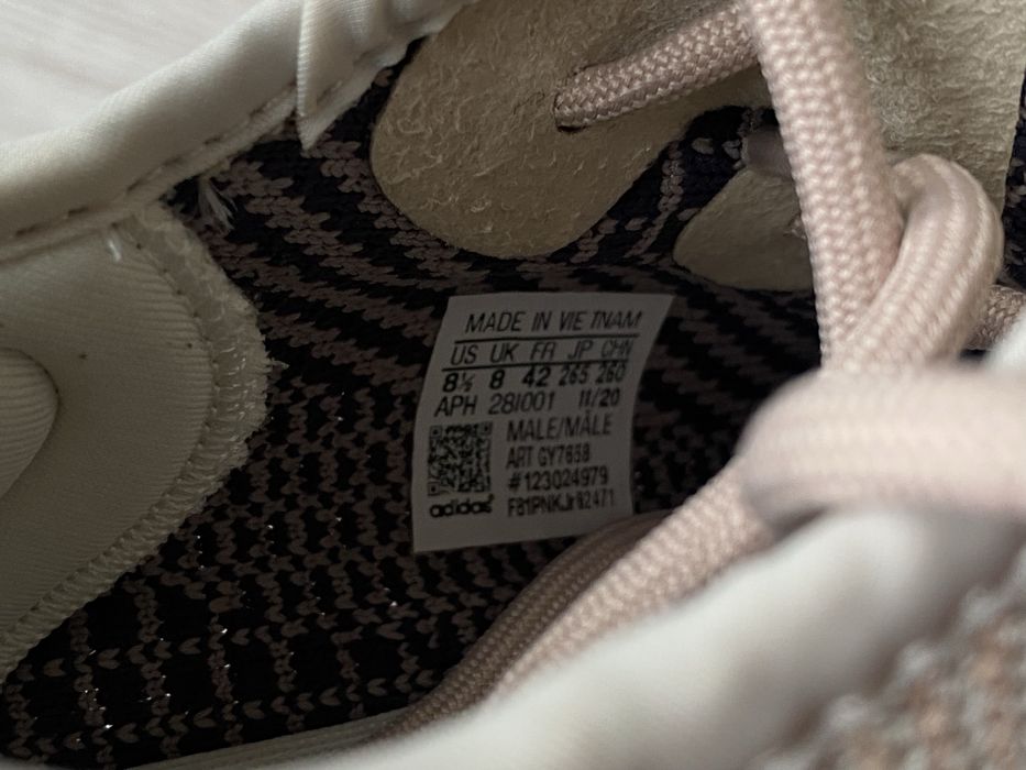 adidas Yeezy Boost 350 V2 Ash Pearl 42