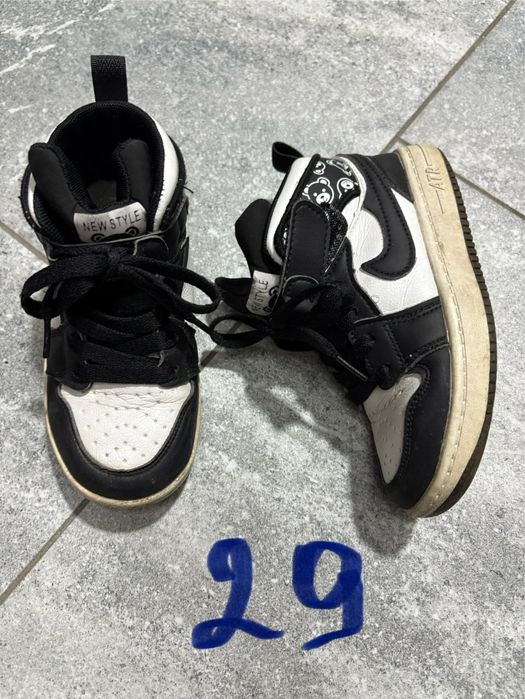 Продам женскую обувь