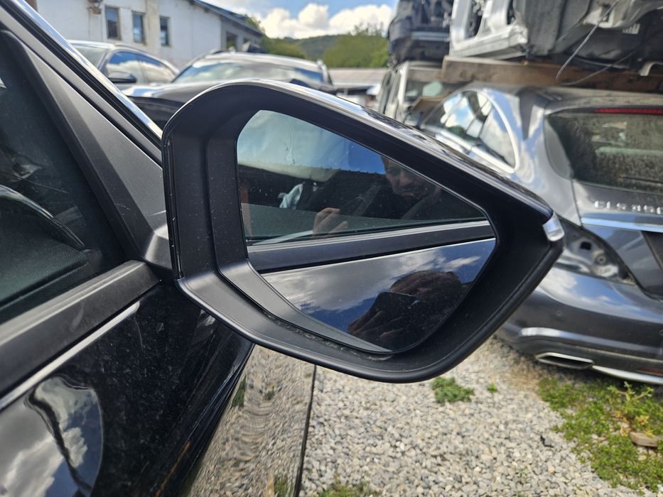Дясно огледало за Peugeot 308 2023г.