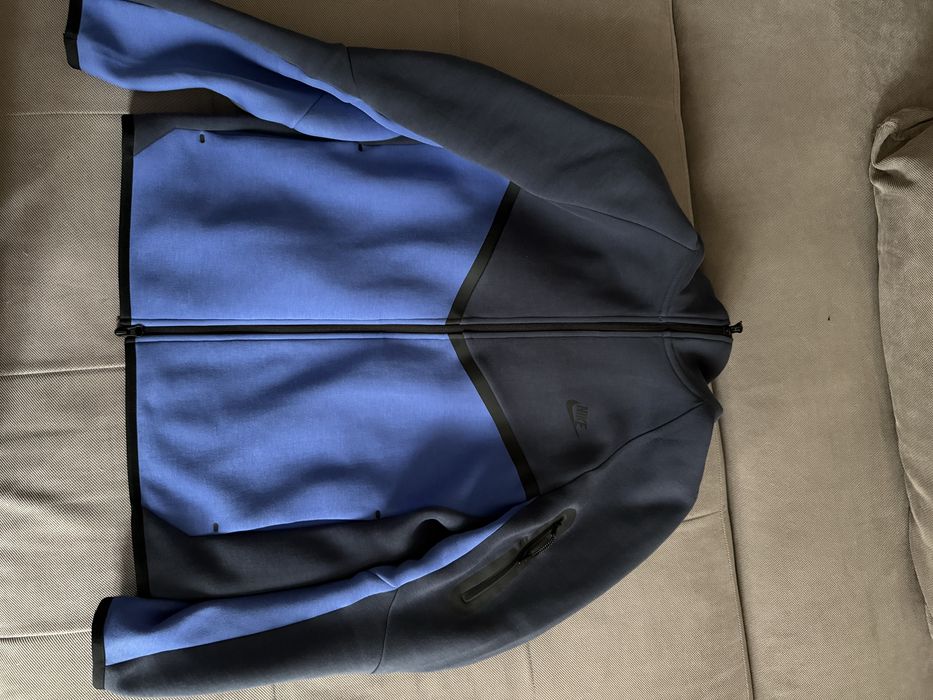 Nike Tech Fleece Суичър