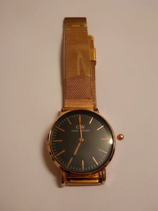 Lichidare stoc!-Ceas DW