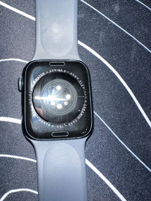 Apple Watch 9 GPS M/L 45 мм