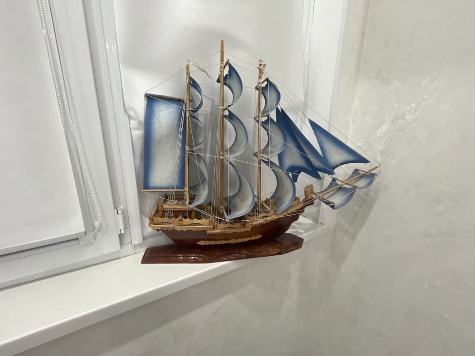 Сувенир корабль