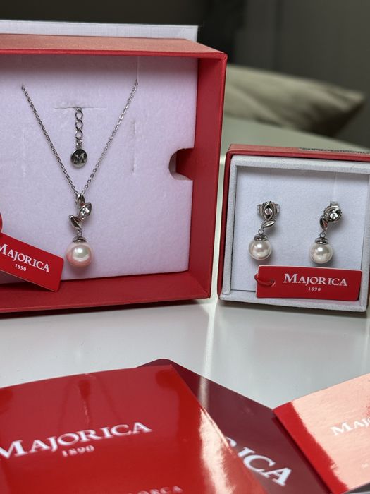 Продам Комплект Украшений Majorica