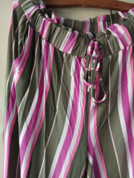 Стильные брюки ( трикотаж) размер 48_50