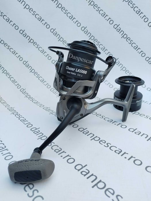 Mulinetă Feeder si Crap PRO FL CHASER LA5000 tambur Long Cast