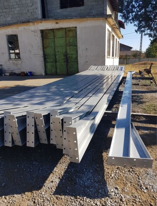 Vand 5 ferme la 10m si 10 stalpi la 4m + cuzineti completa