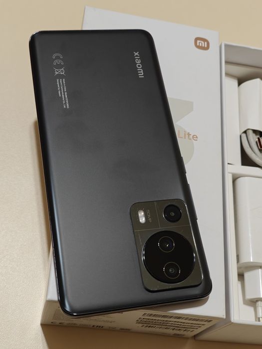 Xiaomi 13 lite 256 gb Ram 8 5G