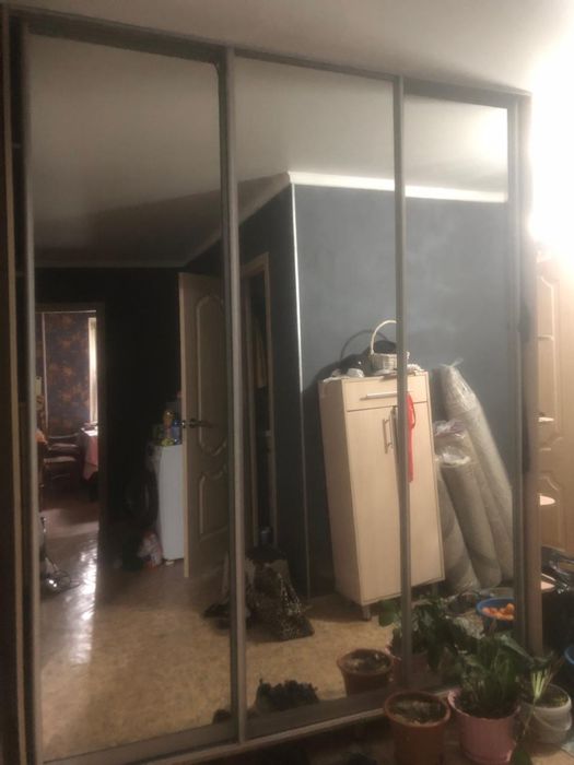 Прихожая зеркальная