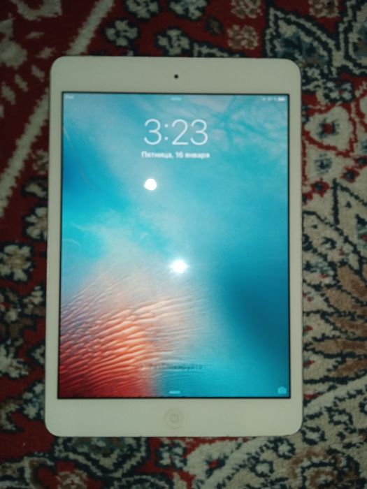 iPad идеальном состоянии