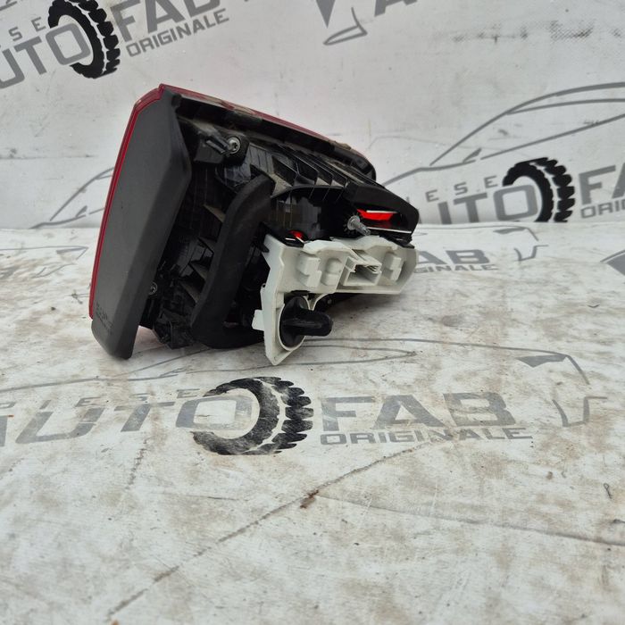 Stop dreapta Volkswagen Golf 7 Hatchback an 2013-2014-2015-2016-2017