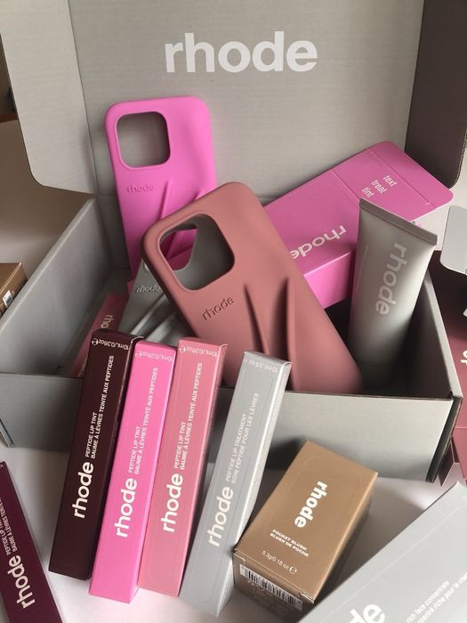 Перфектния подарък за Рожден Ден ! Rhode Case-Кейс с глосс