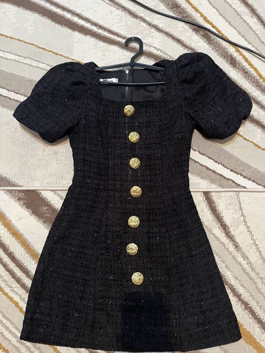 Продам платье одевала один раз