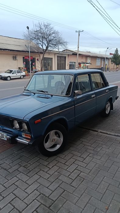 Vaz 2106 sotiladi