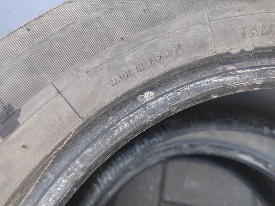 Продам пару летних шин