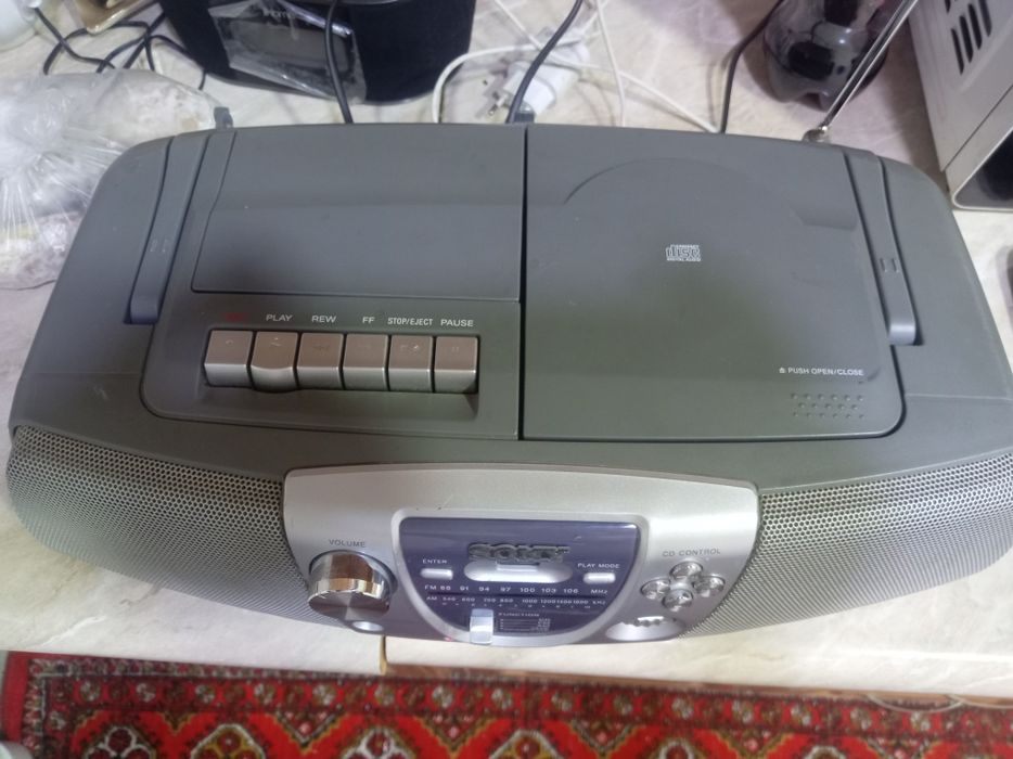 Sony boombox cd кассета