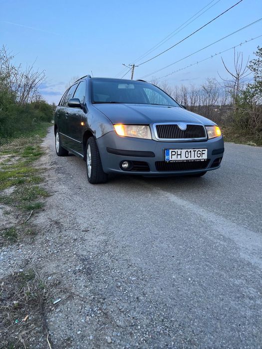 Vând skoda fabia