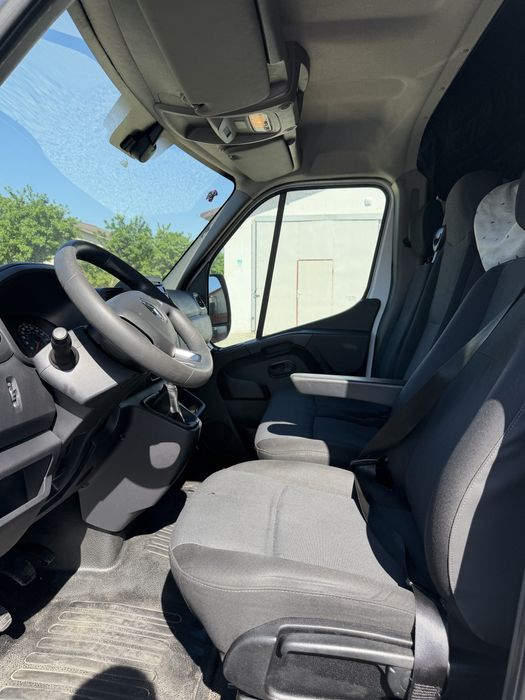 Renault Master 2021 L4H3 – Varianta cea mai lungă și înaltă | 2.3 Diesel | Ideală comunitate / marfă