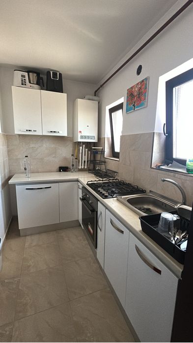 Vand apartament 2cam 50m2 + 2 balcoane (2019)