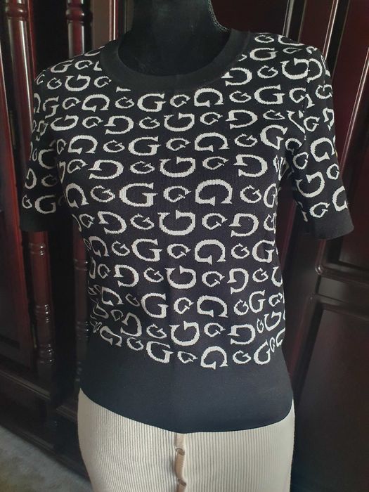 Top GUESS, marime M-L