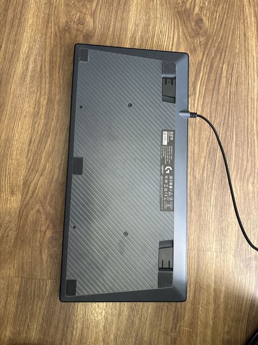 Геймърски компютър DeepCool / G:RIGS + LOGITECH клавиатура