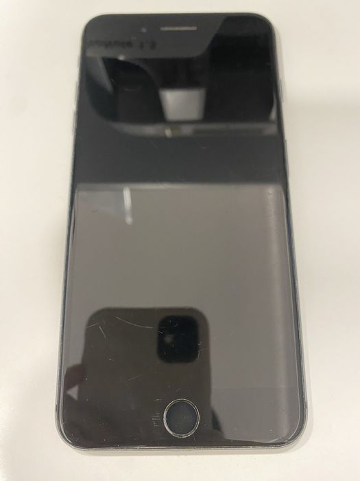 iPhone 8 Plus 64GB ID-fdq754