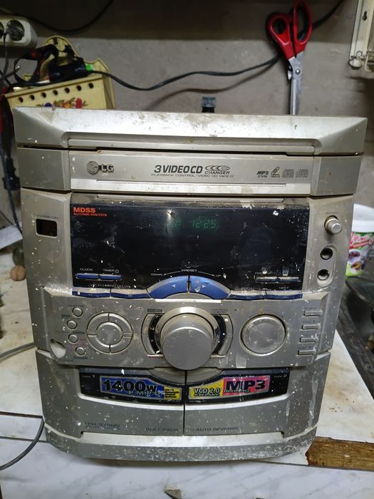 Музыкальный центр LG. √√√√√√√√√