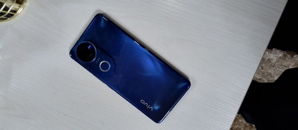Vivo V50 с гарантией
