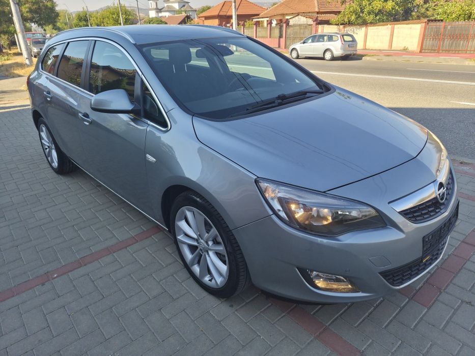 OPEL Astra 2011 — imagine 3
