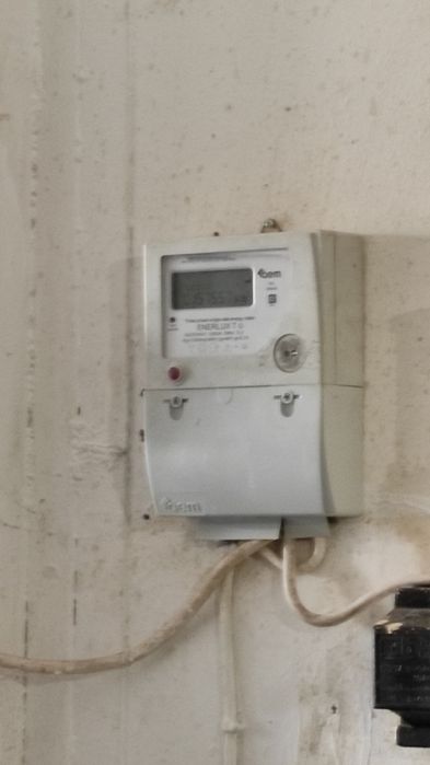 Contor trifazic pasant digital