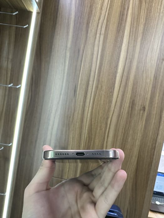 Iphone 16 pro max desert 256 gb 100% 192 sikl