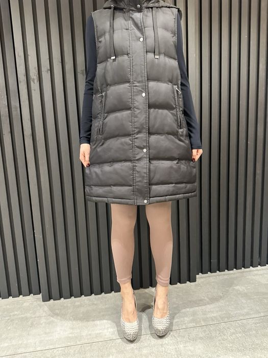 Дълъг дамски елек с пух и качулка Zara