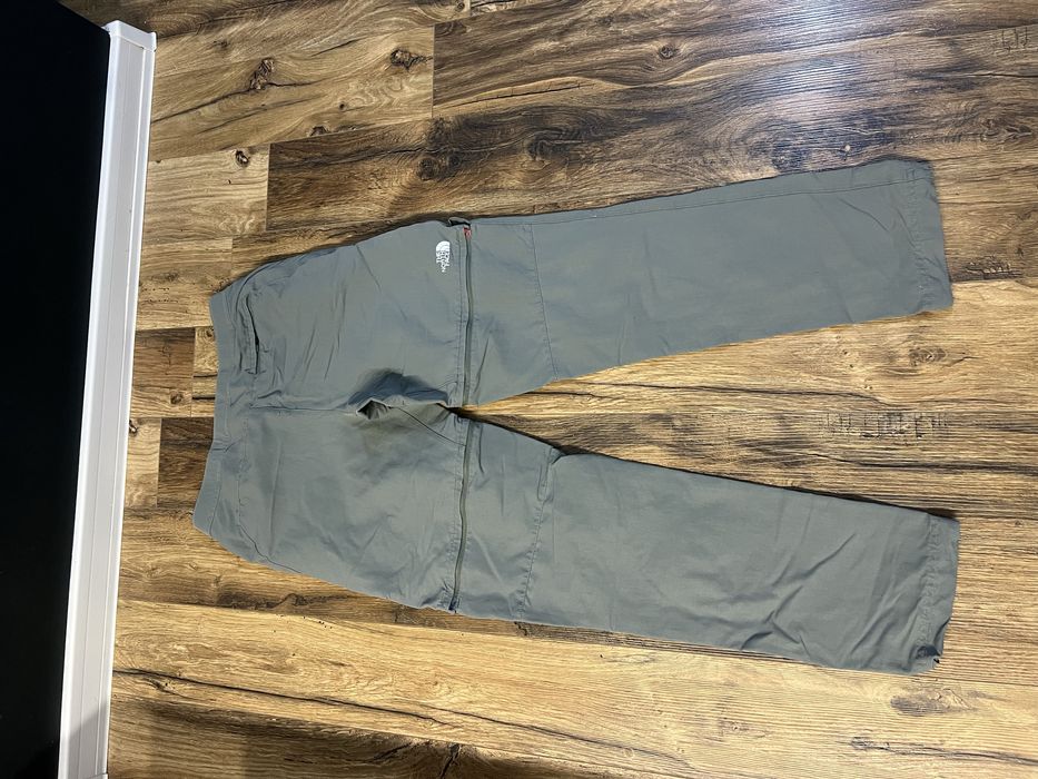 The North Face size 30