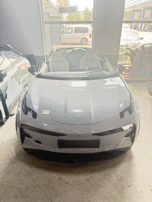 ZEEKR x . 001. 007 . 009.9Xlarga huddo holasa hamma zapchastla bor