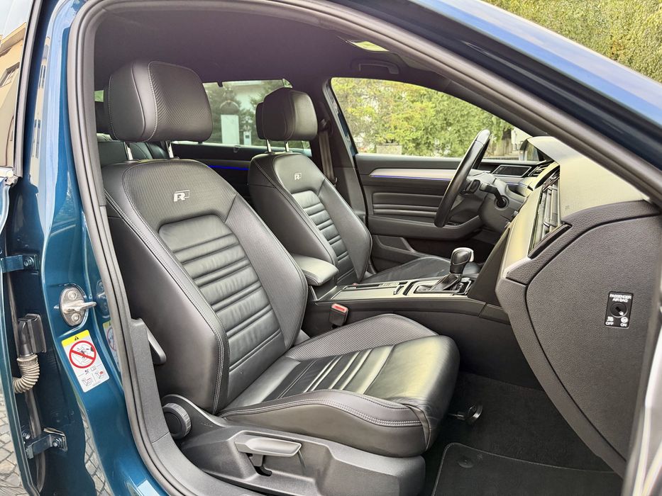 Vw Passat B 8.5 Facelift - R Line - 2021 - 2.0 TDI - 150 Cp - 168.800 Km - Istoric la Zi - IQ LIGHT - AquaMarin Blue Ultra Merallic