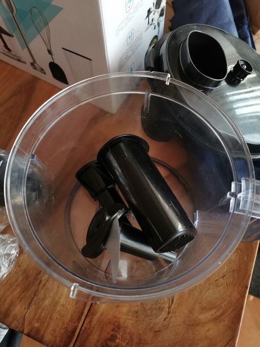 Пасaтор , чопър, блендер, миксер Cecotec 1000v