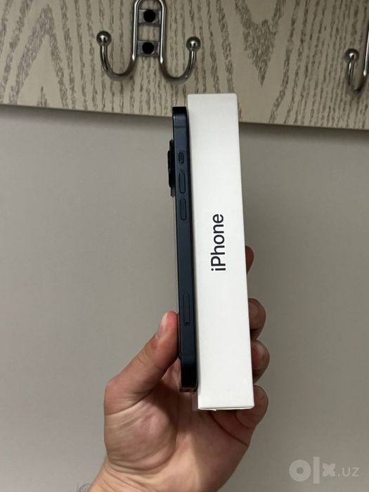 iPhone 13 black karobka dakument