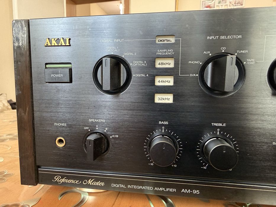 TOP Усилвател Akai AM95 Акай АМ-95