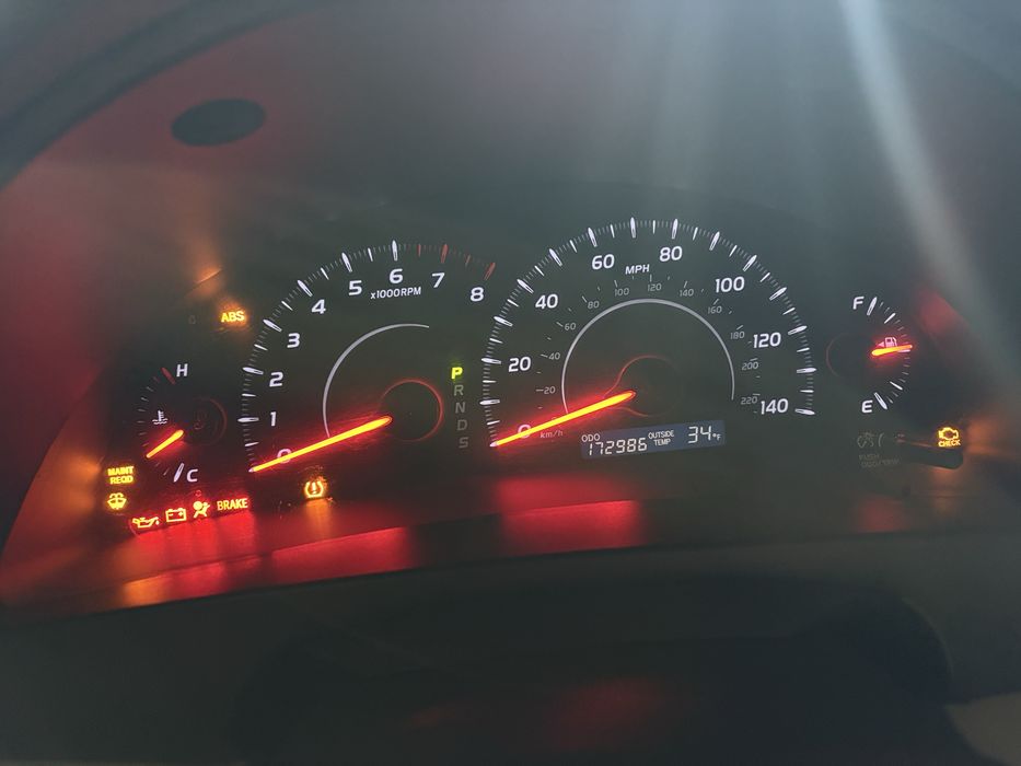 Щиток приборов камри 40